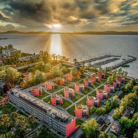 Bl Yacht Club Art A20 * Balatonlelle