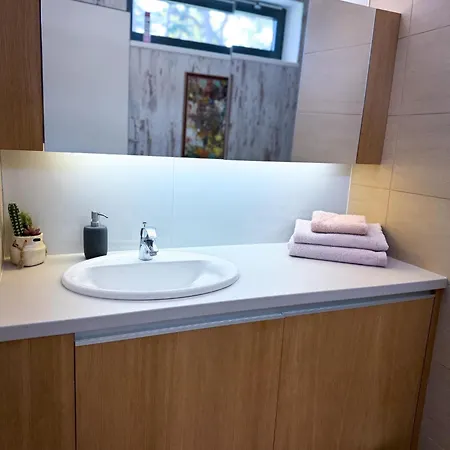 Bl Yacht Club Art A20 * Balatonlelle