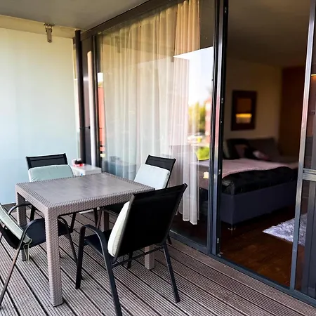 Apartment Bl Yacht Club Art A20 *