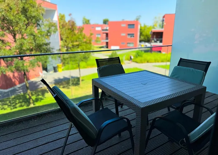 Bl Yacht Club Art A20 * Balatonlelle